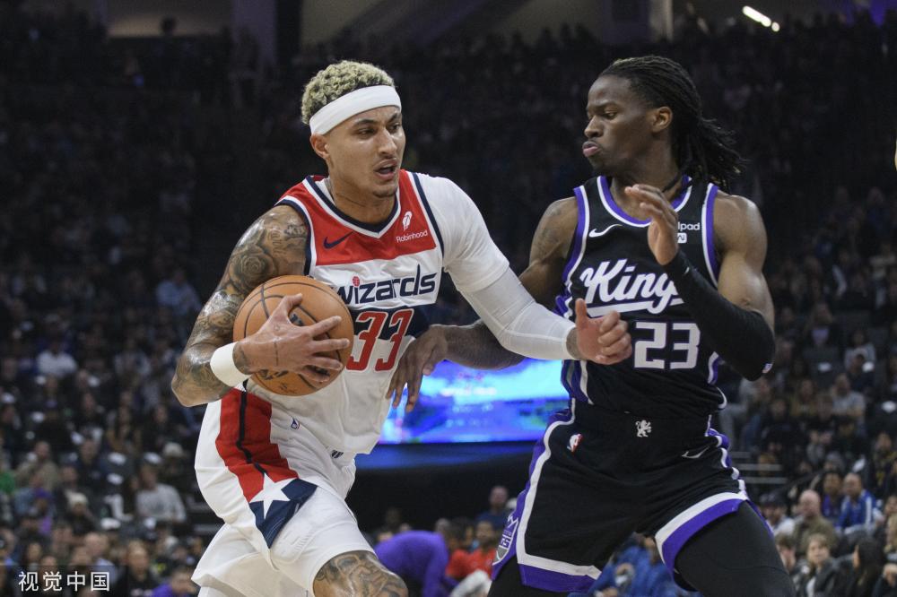 在两个边路 在两个边路