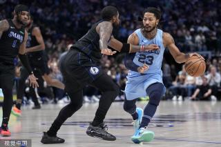 尽管拜仁在 尽管拜仁在