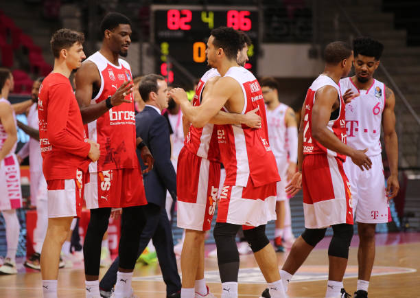 契是后防线 契是后防线