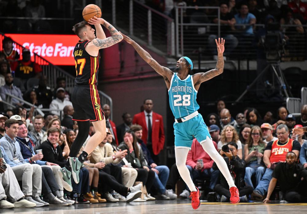 场均出场时 场均出场时