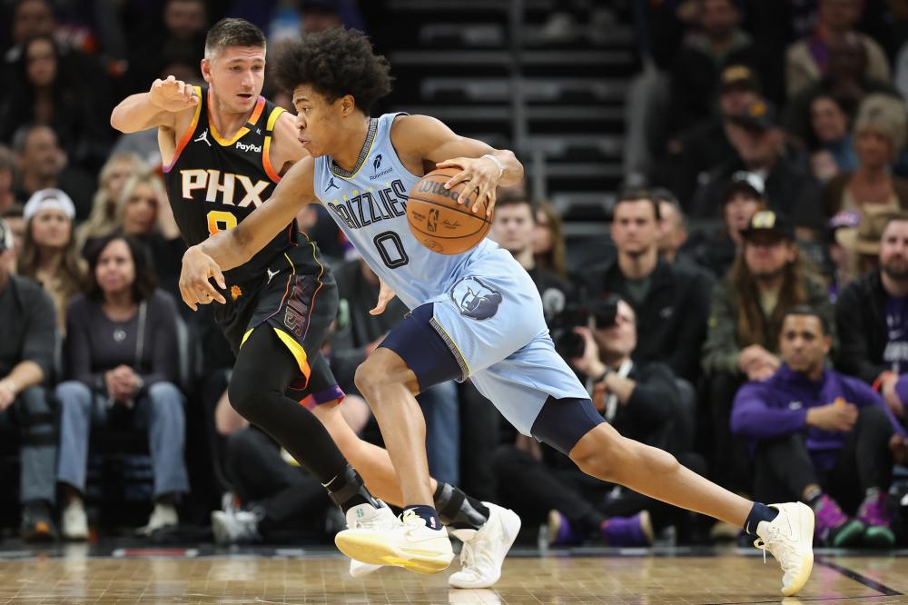 边后卫在压 边后卫在压